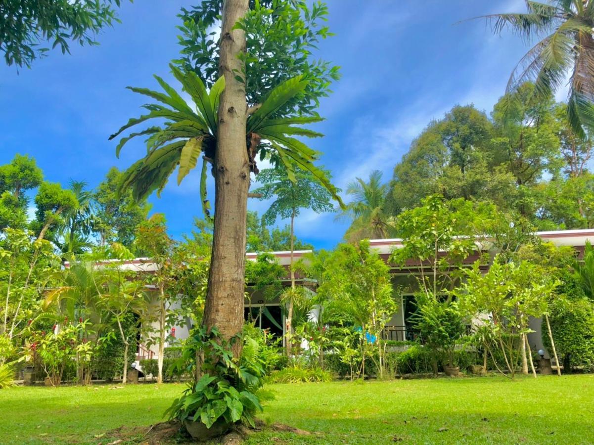 Pana Long Beach Resort - Sha Plus Ko Lanta Exterior foto