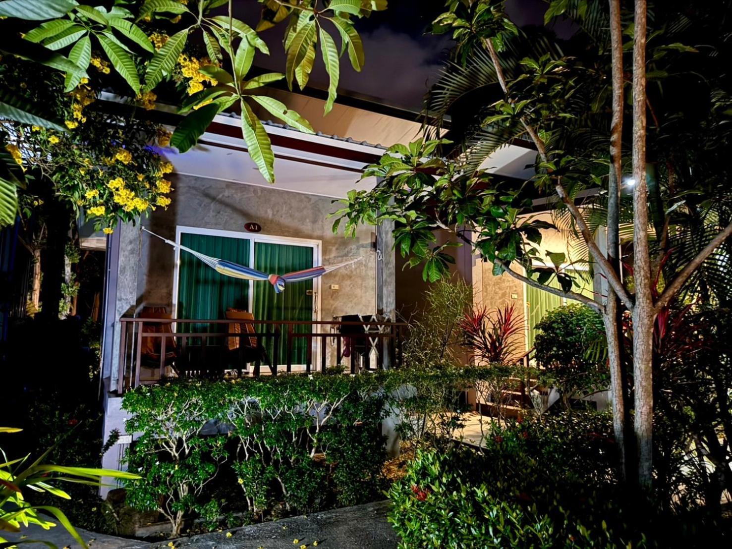 Pana Long Beach Resort - Sha Plus Ko Lanta Exterior foto