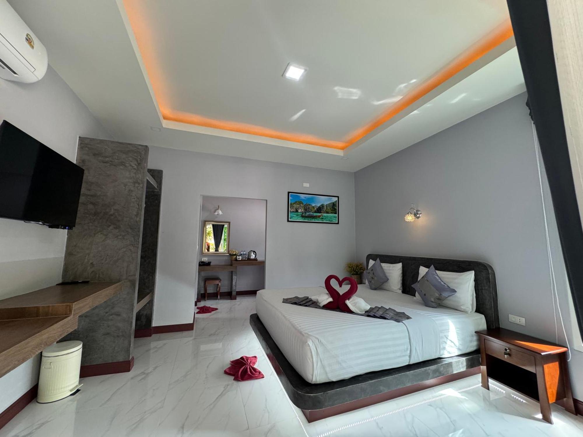 Pana Long Beach Resort - Sha Plus Ko Lanta Exterior foto